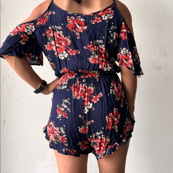 Floral Romper - Picture 3 of 5